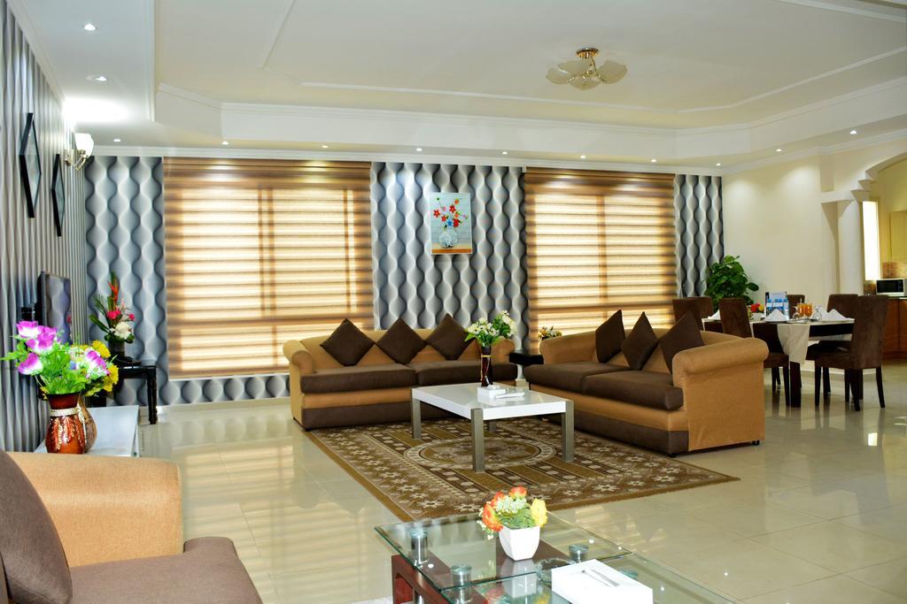President Suites Apartments Manama Exterior photo