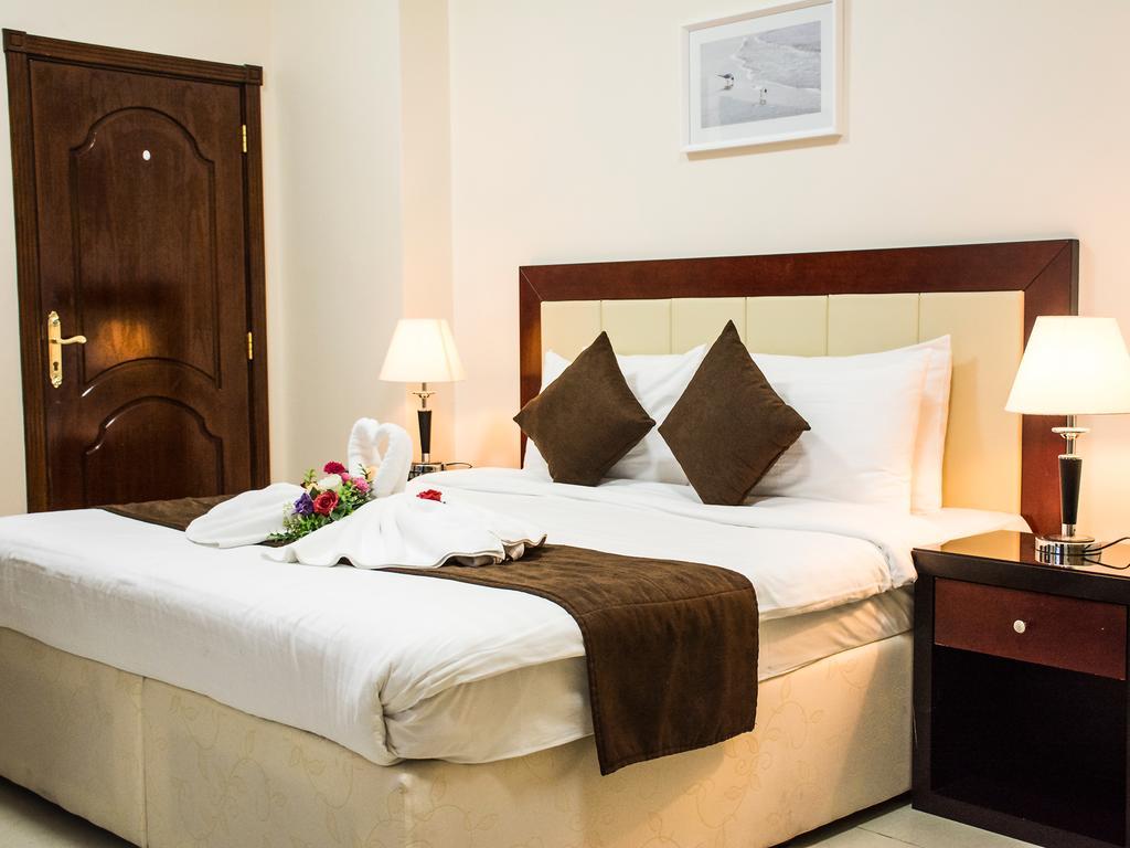 President Suites Apartments Manama Exterior photo
