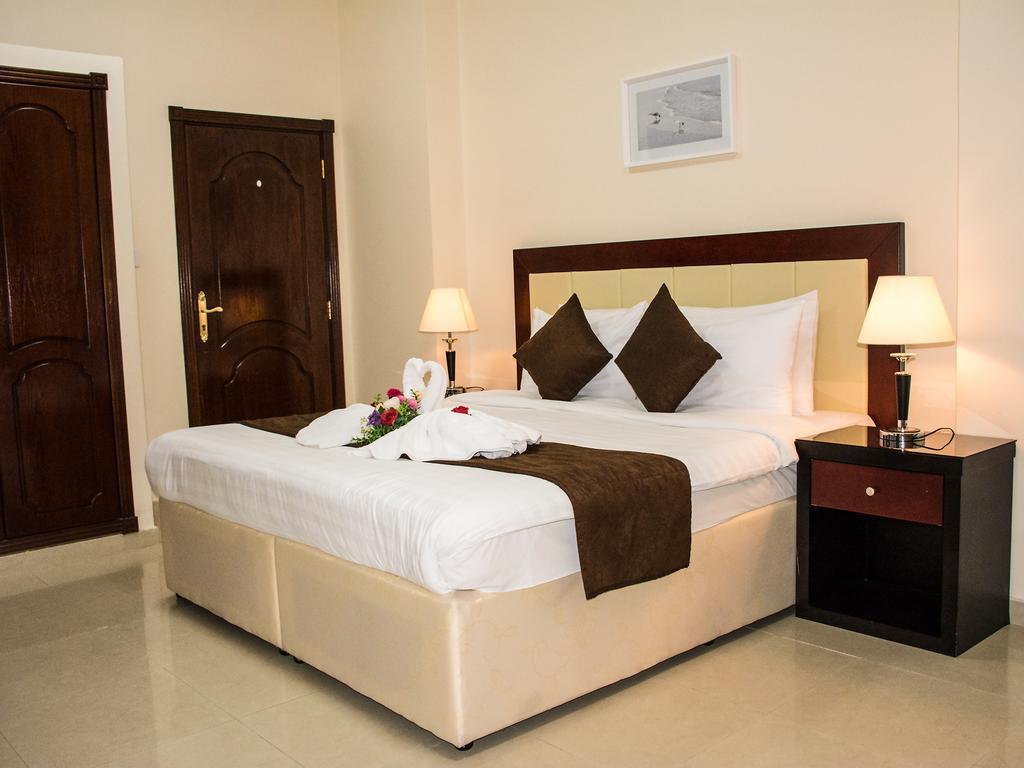 President Suites Apartments Manama Exterior photo